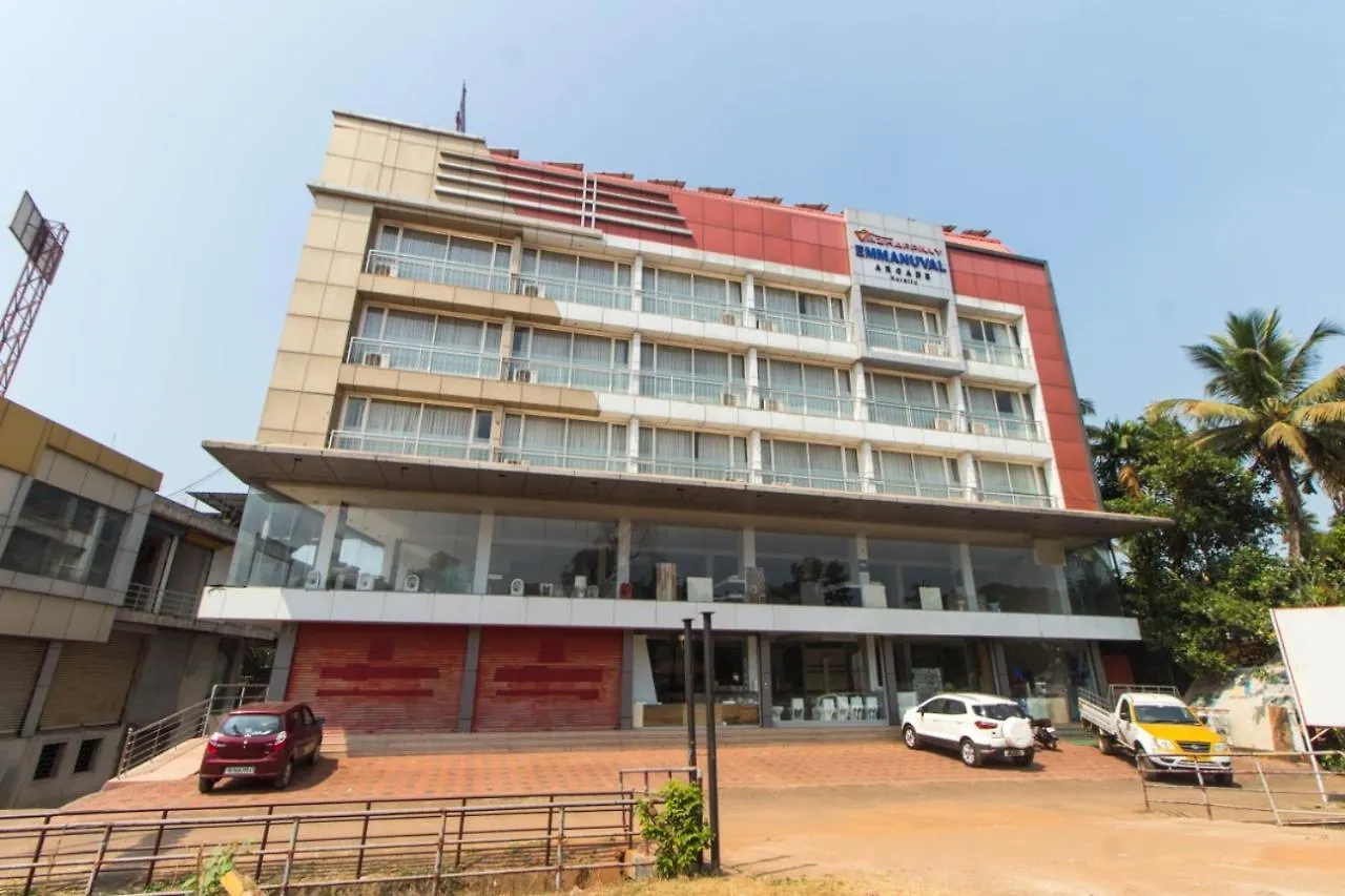 فندق Miracle Residency Kizhake Chālakudi