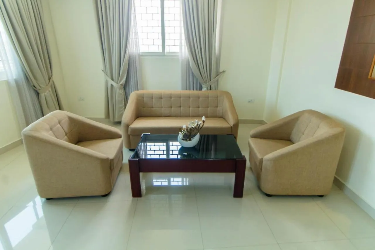 Отель Miracle Residency Kizhake Chalakudi